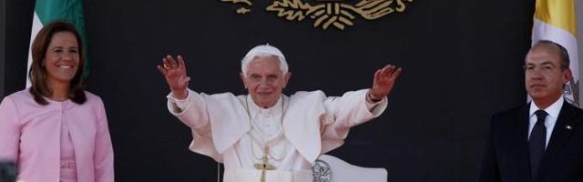 Benedicto XVI llega a México como «peregrino de la fe, de la esperanza y de la caridad»