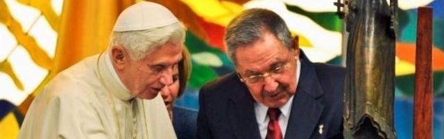 Benedicto XVI pide al dictador Raúl Castro que declare fiesta nacional el Viernes Santo