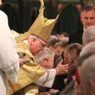 Arzobispo Prendergast durante la ceremonia de acogida
