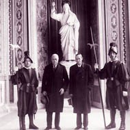 Myron Tylor (a la izquierda de la foto), en el Vaticano.