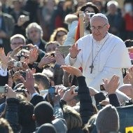 El Papa, a las cofradías y hermandades: «No os conforméis con una vida cristiana mediocre»