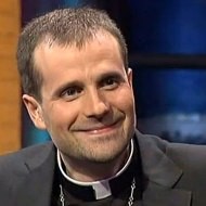 Novell quiere que toda su diócesis evangelice