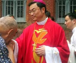 El joven Ma Daqin, el día de ser ordenado obispo... y detenido