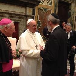Francisco: «Un cristiano no puede ser antisemita»