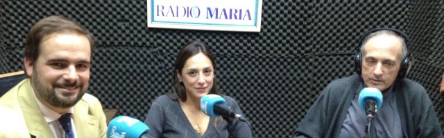 Tamara Falcó en Radio María entrevistada por Álex Navajas y el P. Luis Fernando de Prada