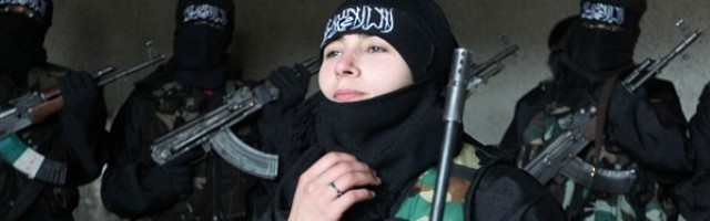 La propaganda yihadista en Siria usa también imágenes de mujeres occidentales; aunque las fotografíen con armas, su función principal es sexual y doméstica