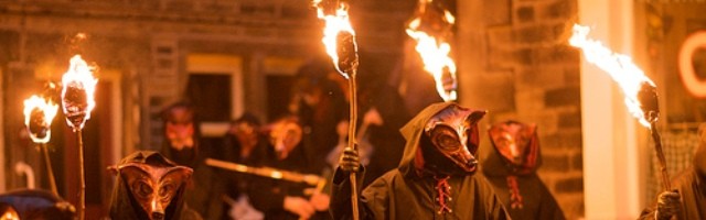 Halloween grupos satánicos realizan, a veces, rituales peligrosos