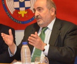 Teófilo Gonzalez Vila denuncia la pavorosa falta de políticos católicos