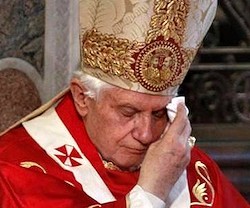 Benedicto XVI se empleó a fondo contra la lacra de los abusos.