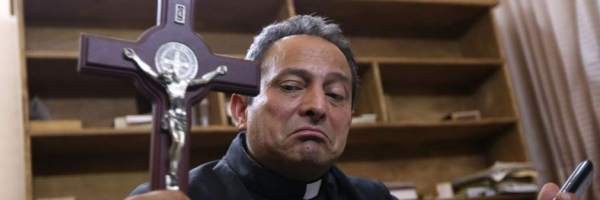 El padre Gregorio López es un gran referente en la lucha contra las bandas criminales