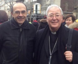 El obispo Reig Pla -a la derecha- con el cardenal Barbarin, de Lyon, en la Marcha por la Vida de París