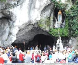 Madrid-Lourdes, en una hora y por 59 euros: una gran noticia para los peregrinos.
