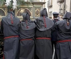 Los indultados suelen procesionar en las celebraciones de Semana Santa