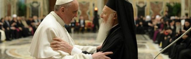 Hace un año, en la entronización de Francisco, el Papa y el Patriarca dijeron que se verían en Jerusalén... ya falta poco