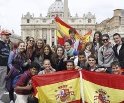 Muchos españoles han acudido a la histórica canonización