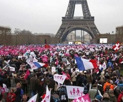 La Manif pour Tous ha sido la mayor agitación ciudadana en 2 dos años... Hollande se ha hundido en el Europarlamento