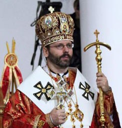 Entronización de Sviateslav Shevchuk como arzobispo mayor de los 6 millones de católicos bizantinos ucranianos, junto con los obispos grecocatólicos