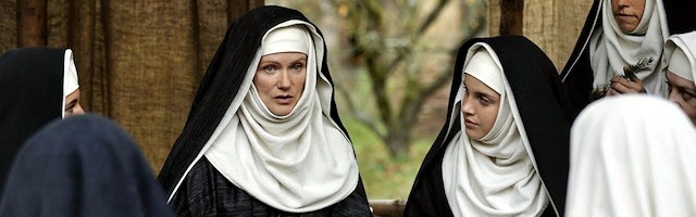 Santa Hildegarda, en una escena de la película Visión, dirigida en 2009 por Margarethe von Trotta.