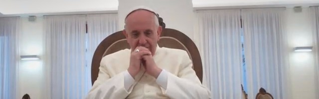 El Papa, en un momento de la entrevista.