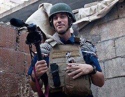 Francisco telefonea a los padres del periodista decapitado en Irak para consolarlos