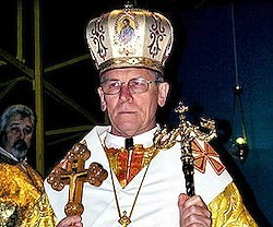 Monseñor Lachovicz denuncia el acoso a los católicos en las zonas que controlan los prorrusos.