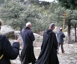 El Via Crucis del Valle de los Caídos tiene lugar solamente dos veces en el año.