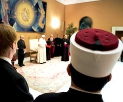 El Papa Francisco recibió a los integrantes del foro internacional católico-musulmán