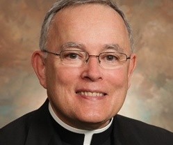 Monseñor Charles Chaput