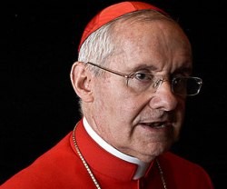 Jean Louis Tauran será el nuevo cardenal camarlengo