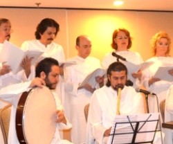 El Concierto de las Tres Culturas cuenta con este grupo y coro de Esmirna, Turquía