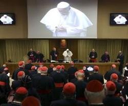 Oración de inicio del Consistorio de 2015 con el Papa Francisco