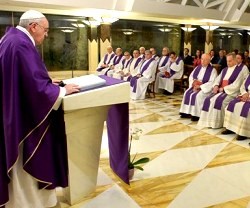Cuaresma en la capilla Santa Marta - el Papa exhorta a la conversión