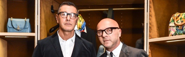 Stefano Dolce y Domenico Gabbana critican que los niños sean educados sin padre o madre... se paga a la madre gestante para que desaparezca y olvide a su bebé