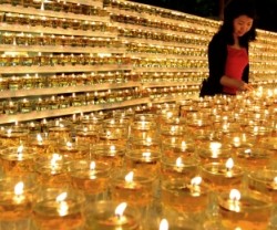 La fiesta de Vesakh es una fiesta budista, alegre y luminosa, que celebra los grandes hechos de la vida de Gautama Buda