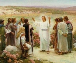 Jesús envío a los Doce y les dio poder para curar enfermedades.