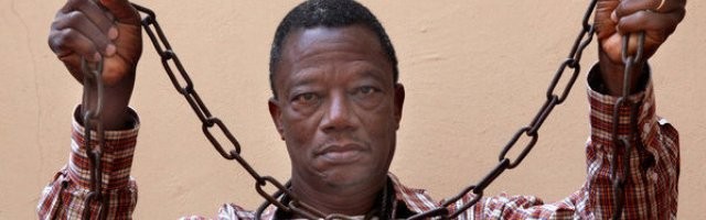 Gregoire Ahongbonon ha creado más de 15 centros de acogida para enfermos mentales en África y combate la superstición que los oprime y daña