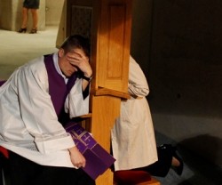 El perdón del grave pecado de aborto suele estar reservado al obispo o su penitenciero... pero durante el Jubileo esto cambiará