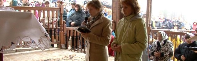 Ivetka y Katka en 2007 volvieron a la montaña en Litmanova juntas y dirigieron la oración del Rosario... suelen acudir en algunas fechas señaladas
