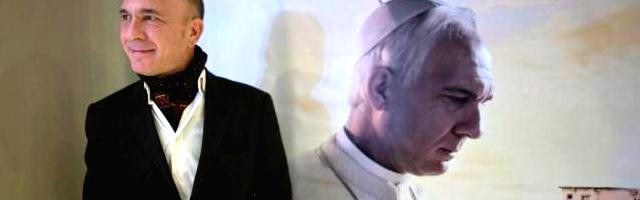 Darío Grandinetti interpreta al padre Jorge Bergoglio... que acaba convirtiéndose en el Papa Francisco
