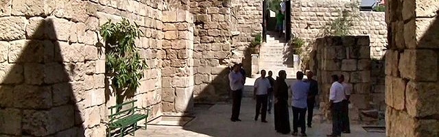 Betania es el tercer lugar más visitado de Palestina: los peregrinos quieren conocer el lugar donde Jesús vivía en la familiaridad de sus amigos.