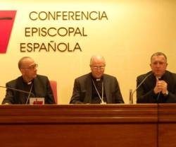 Los obispos Omella -Barcelona-, González Montes -Almería- y García Beltrán -Guádix- presentaron el Plan para 5 años