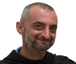 El sacerdote franciscano Dhiya Azziz es un iraquí que trabaja en Siria y ya estuvo secuestrado 6 días en verano
