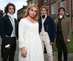 Fanny y los caballeros de Mansfield Park en el telefilme de 2007 que adapta esta novela de Jane Austen