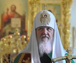 El Patriarca Kirill pastorea la Iglesia Ortodoxa Rusa, que cuenta con unas 30.000 parroquias y otros tantos sacerdotes