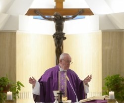 El Papa Francisco retoma sus homilías de Santa Marta al volver de su retiro de Cuaresma