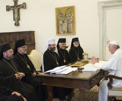 El Papa Francisco con una delegación de obispos grecocatólicos de Ucrania