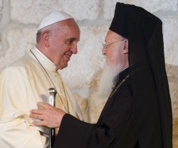Francisco y el Patriarca Bartolomé de Constantinopla estará juntos con los refugiados de las islas griegas