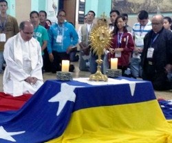 Una oración por Venezuela en Caracas... los obispos animan al pueblo a ser protagonista, no callar por miedo