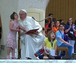 El Papa pide acoger a los discapacitados en las parroquias, asociaciones y movimientos eclesiales