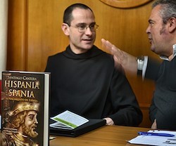 Santiago Cantera, historiador y benedictino, en una de las presentaciones de su libro, clave para entender los sucesos de 585-589.